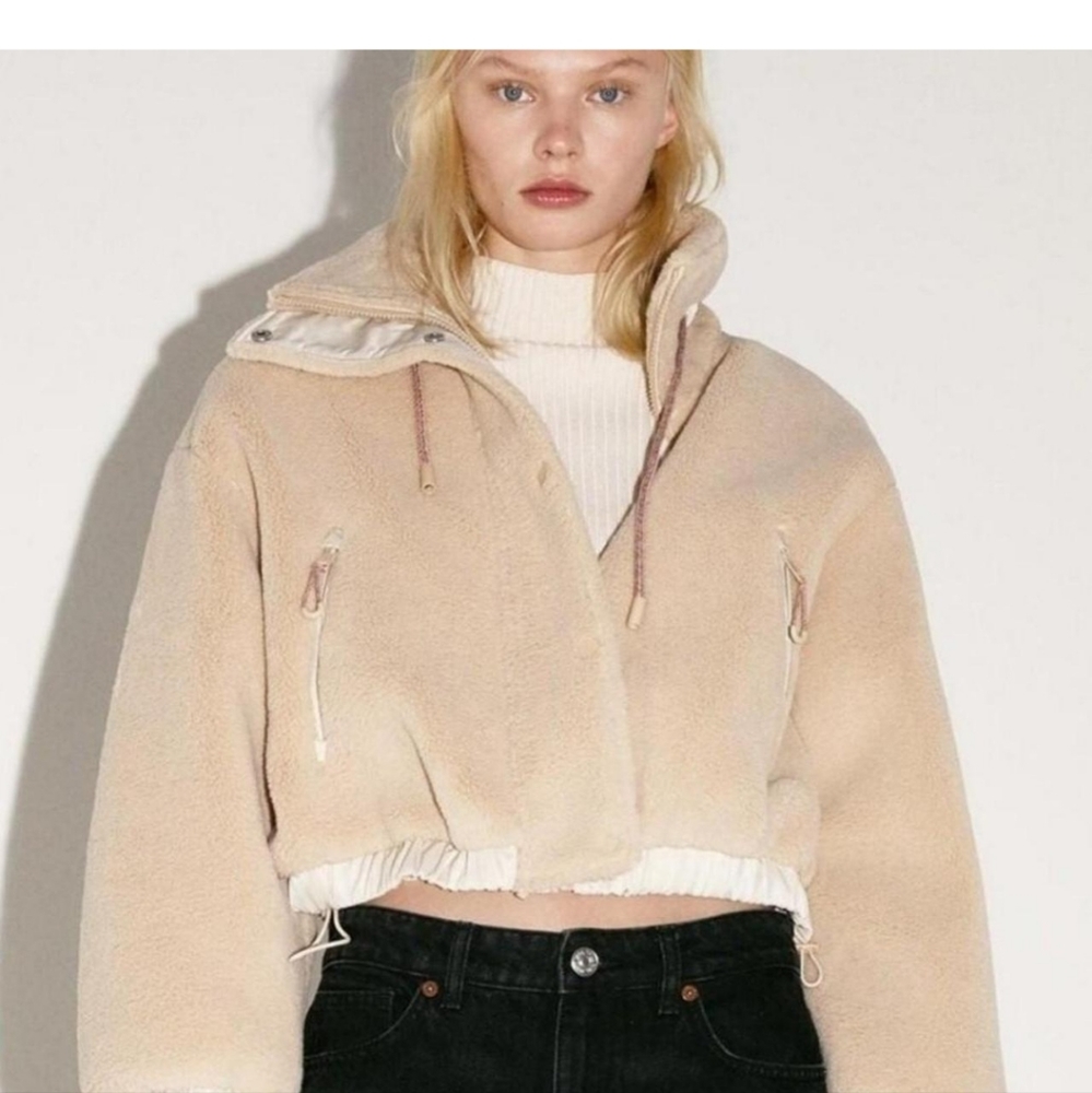 Zara fleece jacket size S